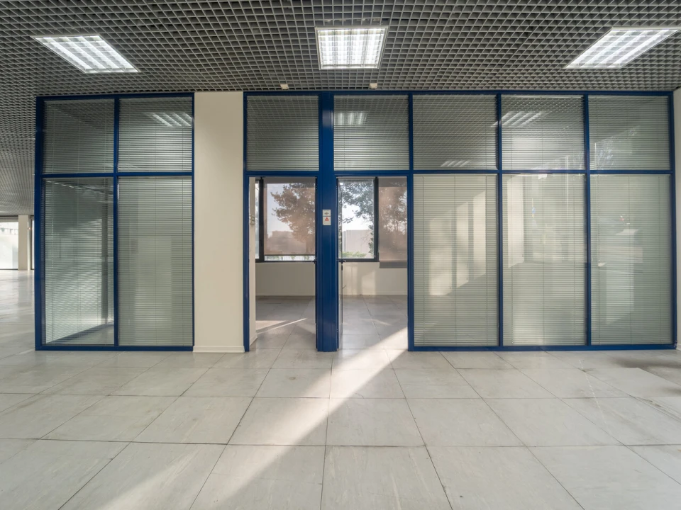 Escritório para Arrendamento em Lordelo do Ouro e Massarelos Foto 13