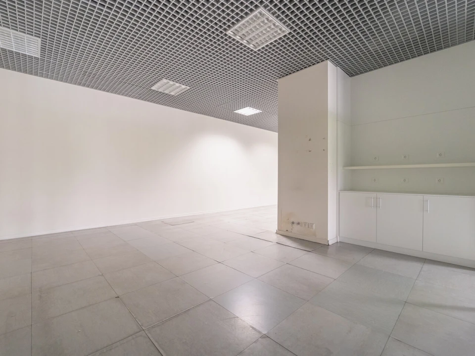 Escritório para Arrendamento em Lordelo do Ouro e Massarelos Foto 19