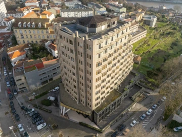 Escritório para Arrendamento em Lordelo do Ouro e Massarelos