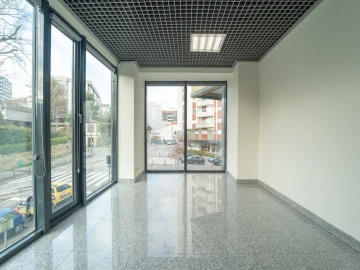 Escritório para Arrendamento em Lordelo do Ouro e Massarelos