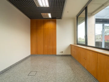 Escritório para Arrendamento em Lordelo do Ouro e Massarelos