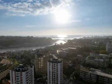 Escritório para Arrendamento em Lordelo do Ouro e Massarelos