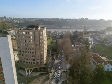 Escritório para Arrendamento em Lordelo do Ouro e Massarelos