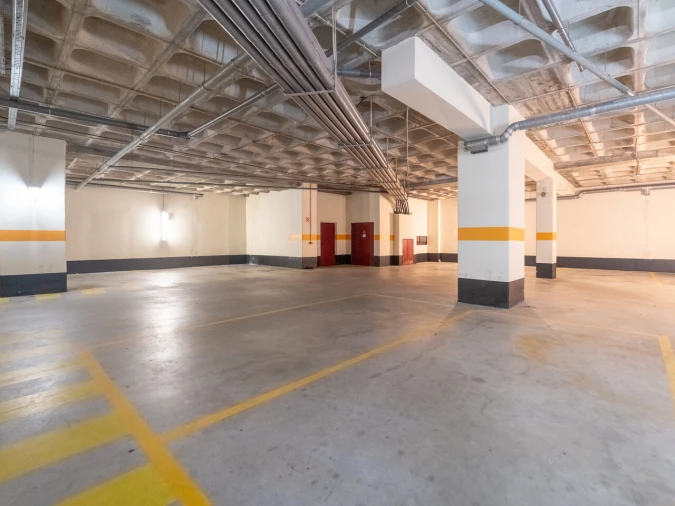 Escritório para Arrendamento em Lordelo do Ouro e Massarelos Foto 21