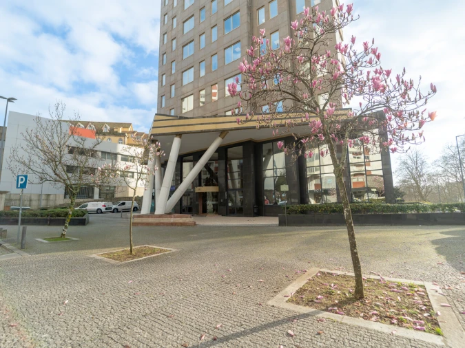 Escritório para Arrendamento em Lordelo do Ouro e Massarelos Foto 25