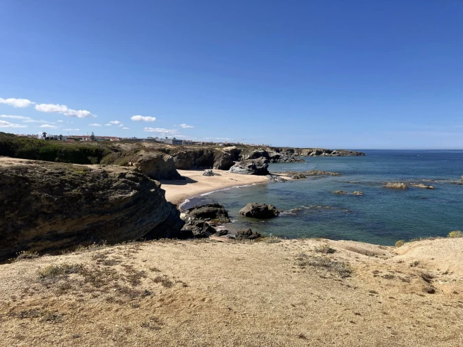 Apartamento T2 para Venda em Porto Covo Foto 20