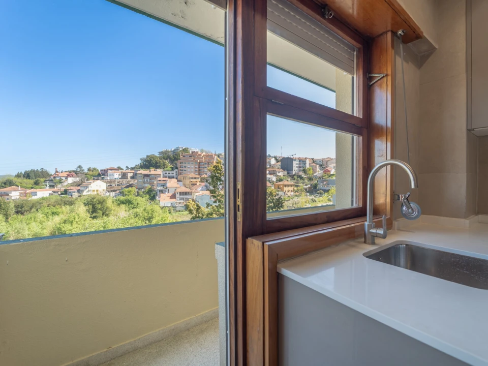 Apartamento T4 para Venda em Mafamude e Vilar do Paraíso Foto 28