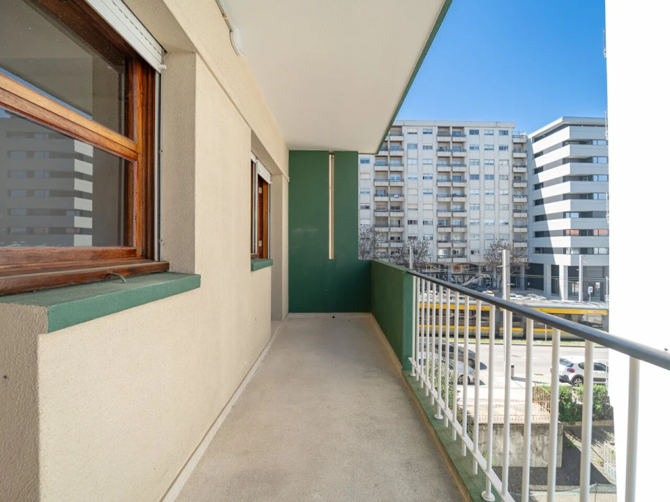 Apartamento T4 para Venda em Mafamude e Vilar do Paraíso Foto 33