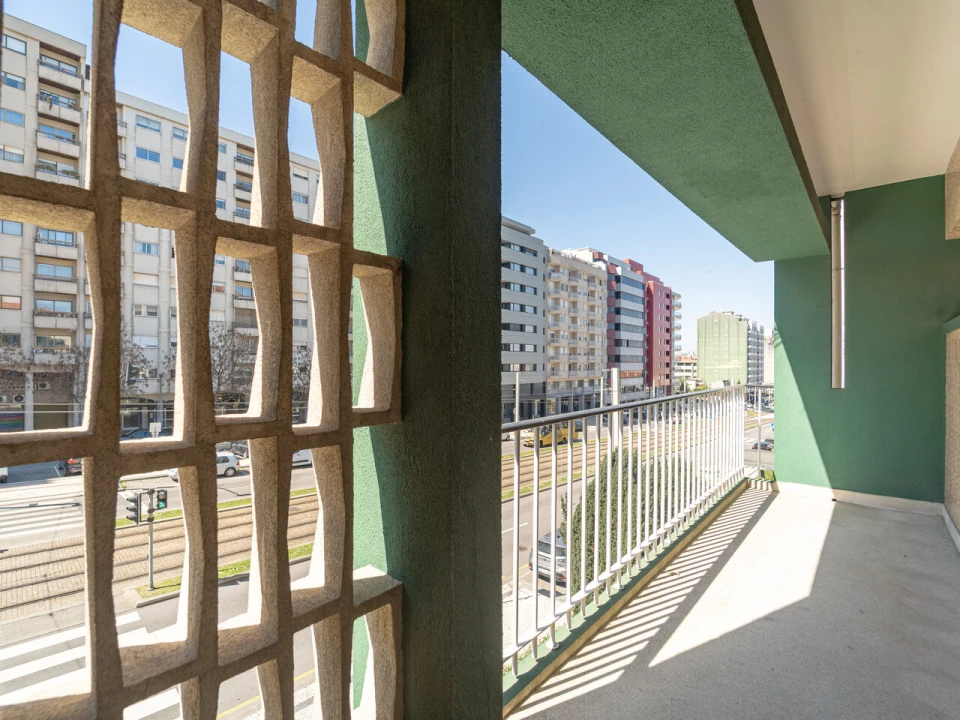 Apartamento T4 para Venda em Mafamude e Vilar do Paraíso Foto 42