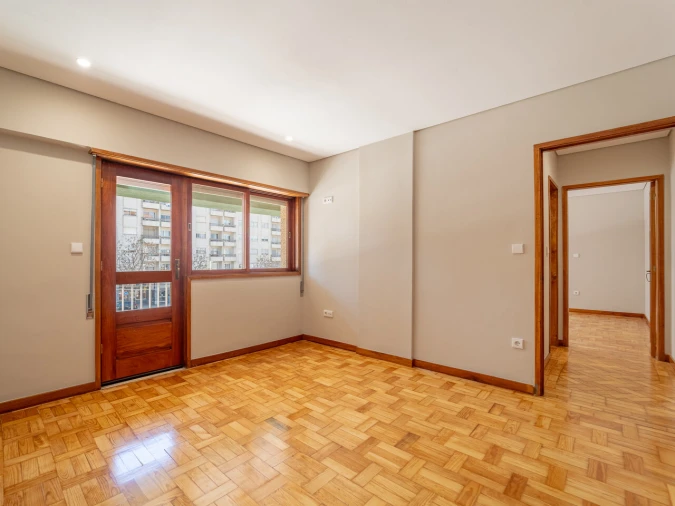 Apartamento T4 para Venda em Mafamude e Vilar do Paraíso Foto 40