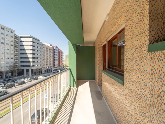 Apartamento T4 para Venda em Mafamude e Vilar do Paraíso Foto 30