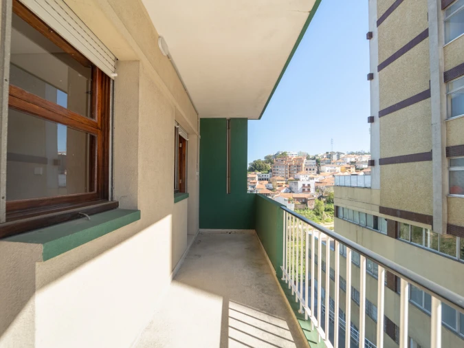 Apartamento T4 para Venda em Mafamude e Vilar do Paraíso Foto 36