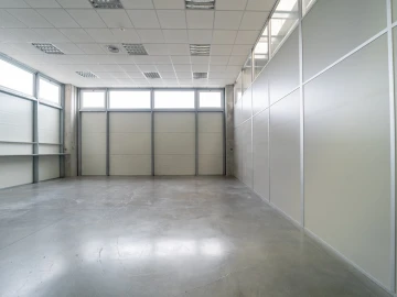 Armazém para Arrendamento em Cidade da Maia