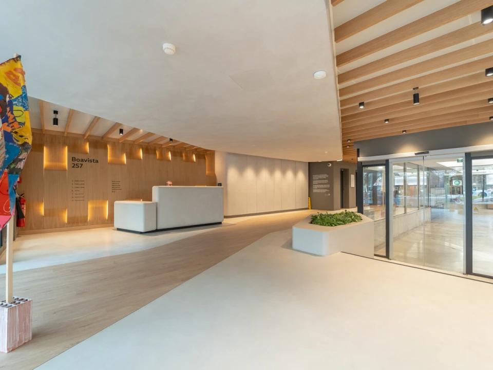 Escritório para Arrendamento em Ramalde Foto 1