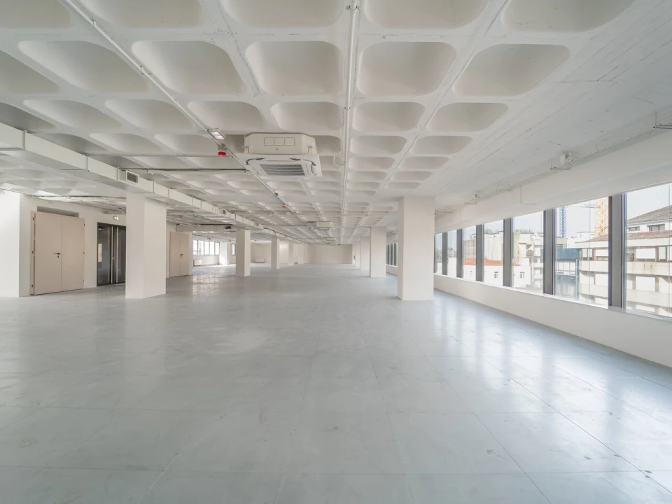 Escritório para Arrendamento em Ramalde Foto 2