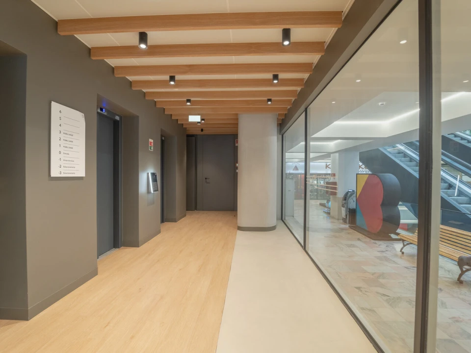 Escritório para Arrendamento em Ramalde Foto 15