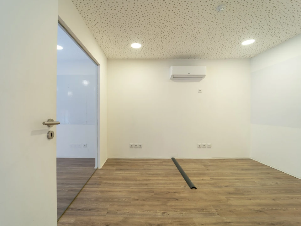 Escritório para Arrendamento em Custóias, Leça do Balio e Guifões Foto 15