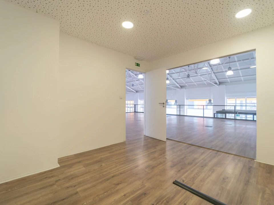 Escritório para Arrendamento em Custóias, Leça do Balio e Guifões Foto 17