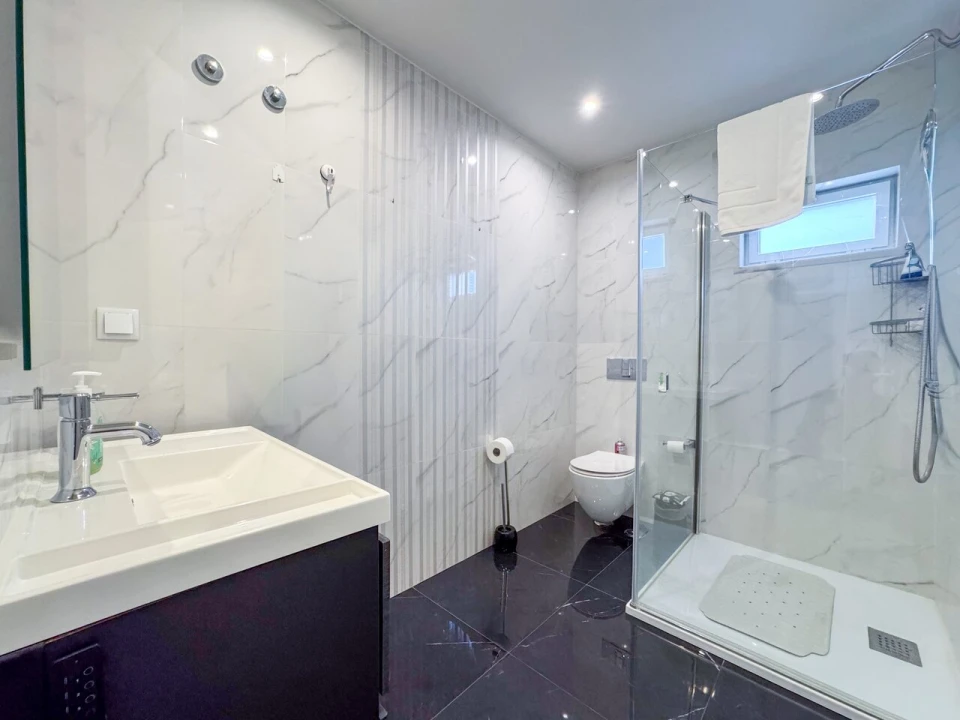 Moradia T5 para Venda em Ericeira Foto 30