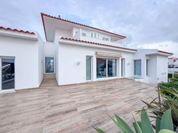 Moradia T5 para Venda em Ericeira