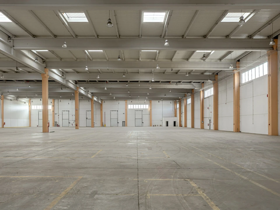 Armazém para Arrendamento em Quinta do Anjo Foto 7