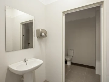 Armazém para Arrendamento em Quinta do Anjo