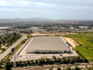 Armazém para Arrendamento em Quinta do Anjo