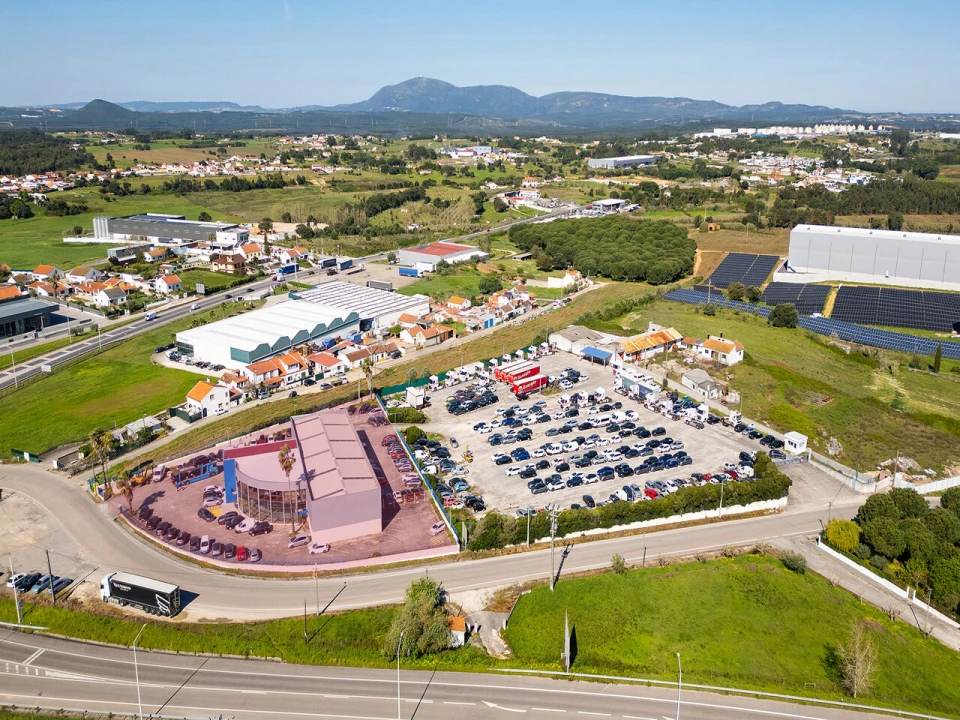 Armazém para Venda em Aveiras de Cima Foto 2