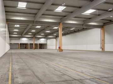 Armazém para Arrendamento em Quinta do Anjo