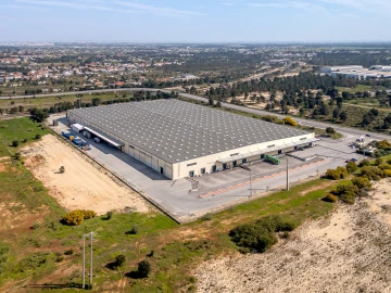 Armazém para Arrendamento em Quinta do Anjo