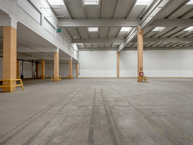 Armazém para Arrendamento em Quinta do Anjo Foto 12