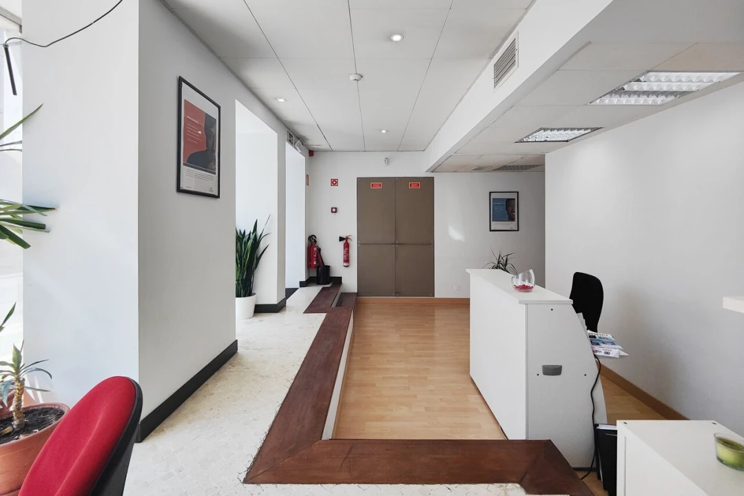 Loja para Arrendamento em Belém Foto 4