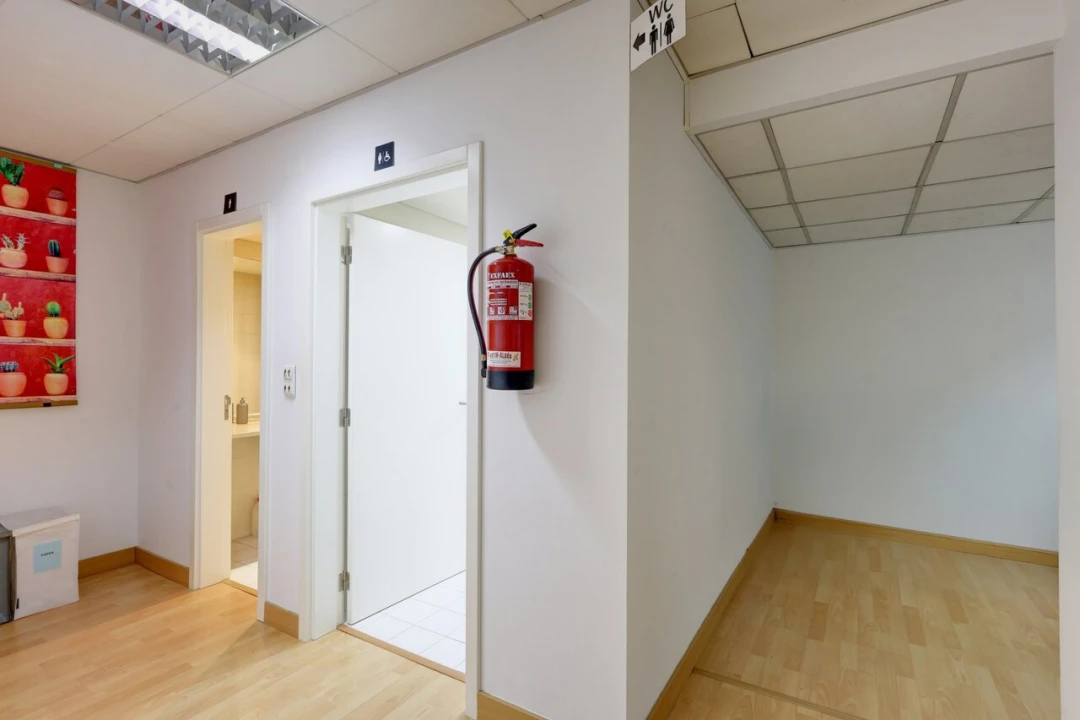 Loja para Arrendamento em Belém Foto 15