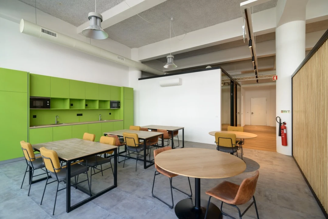 Escritório para Arrendamento em Bonfim Foto 22