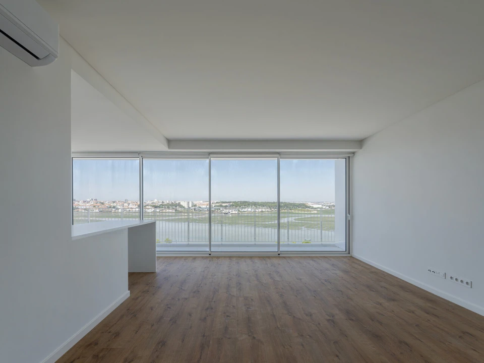 Apartamento T3 para Venda em Seixal, Arrentela e Aldeia de Paio Pires Foto 1