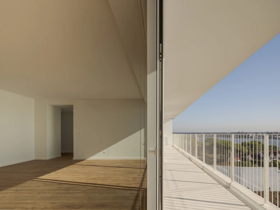 Apartamento T3 para Venda em Seixal, Arrentela e Aldeia de Paio Pires Foto 21