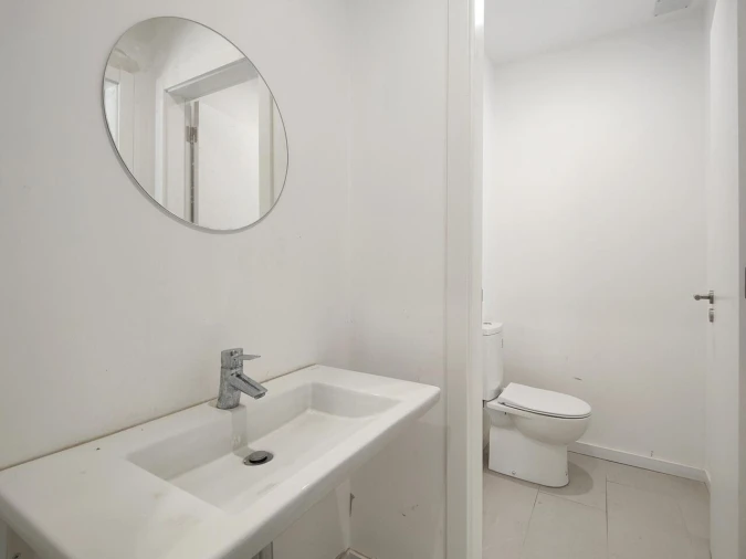 Loja para Venda em Seixal, Arrentela e Aldeia de Paio Pires Foto 13