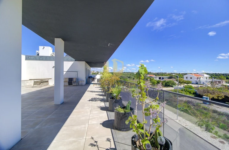 Apartamento T2 para Venda em Conceição e Cabanas de Tavira Foto 37