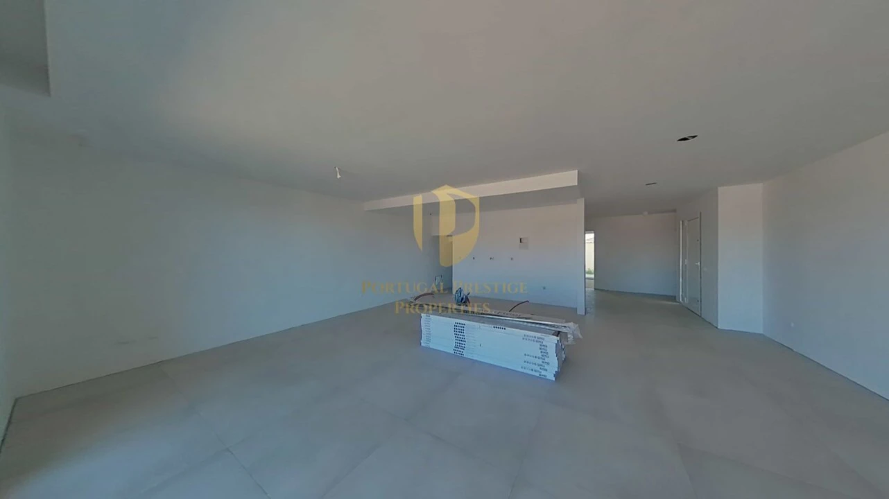 Moradia T4 para Venda em Altura Foto 14