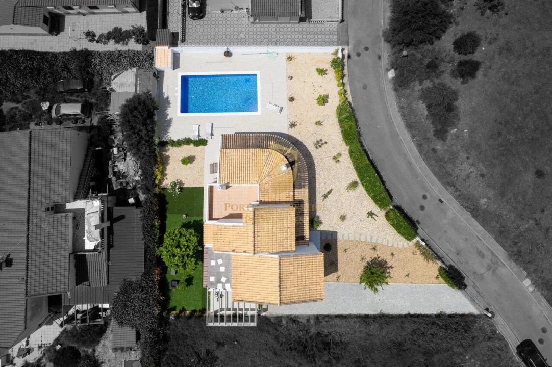 Moradia T3 para Venda em Castro Marim Foto 4