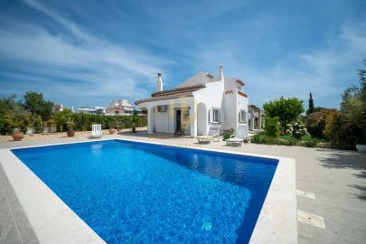 Moradia T3 para Venda em Castro Marim