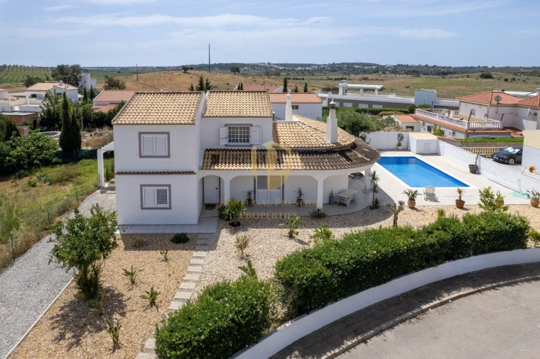 Moradia T3 para Venda em Castro Marim Foto 5