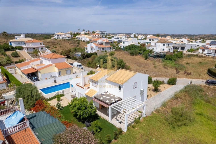Moradia T3 para Venda em Castro Marim Foto 12
