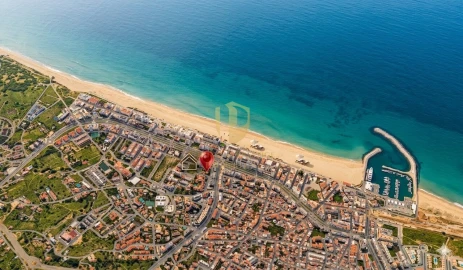 Terreno para Venda em Quarteira