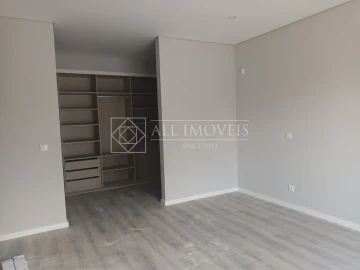 Moradia T4 para Venda em Azeitão (São Lourenço e São Simão)