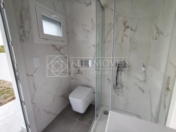 Moradia T4 para Venda em Azeitão (São Lourenço e São Simão)