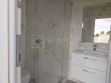 Moradia T4 para Venda em Azeitão (São Lourenço e São Simão)