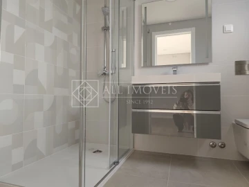 Moradia T4 para Venda em Azeitão (São Lourenço e São Simão)