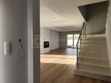 Moradia T4 para Venda em Azeitão (São Lourenço e São Simão)