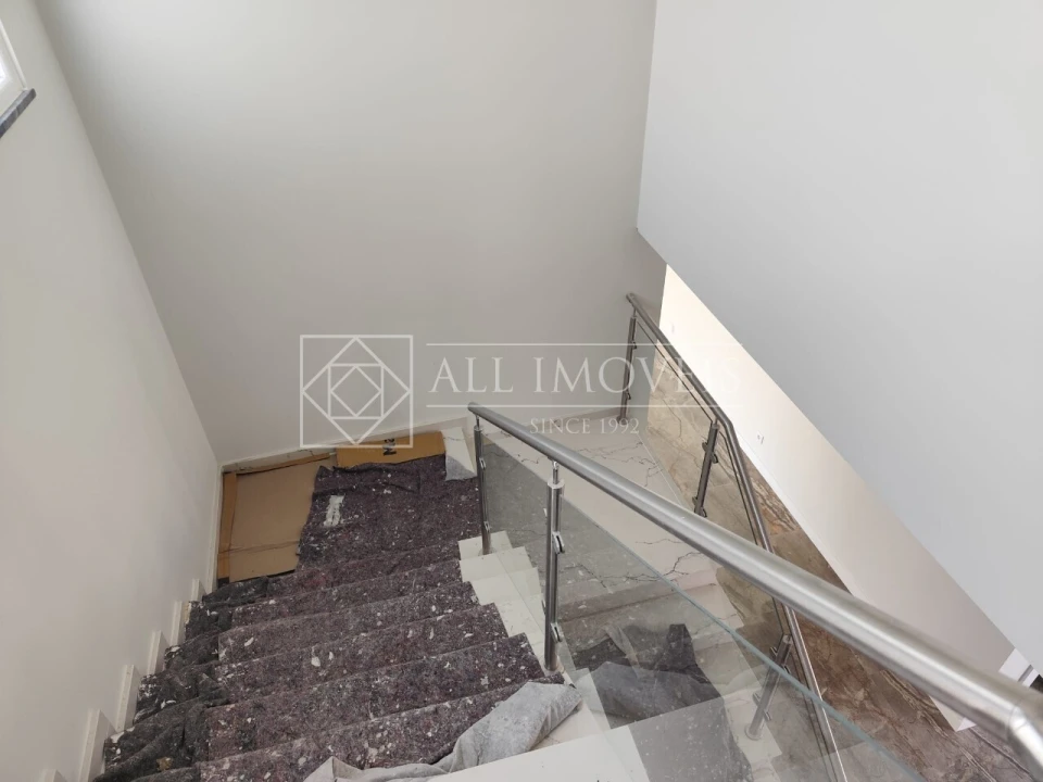 Moradia T5 para Venda em Azeitão (São Lourenço e São Simão) Foto 6